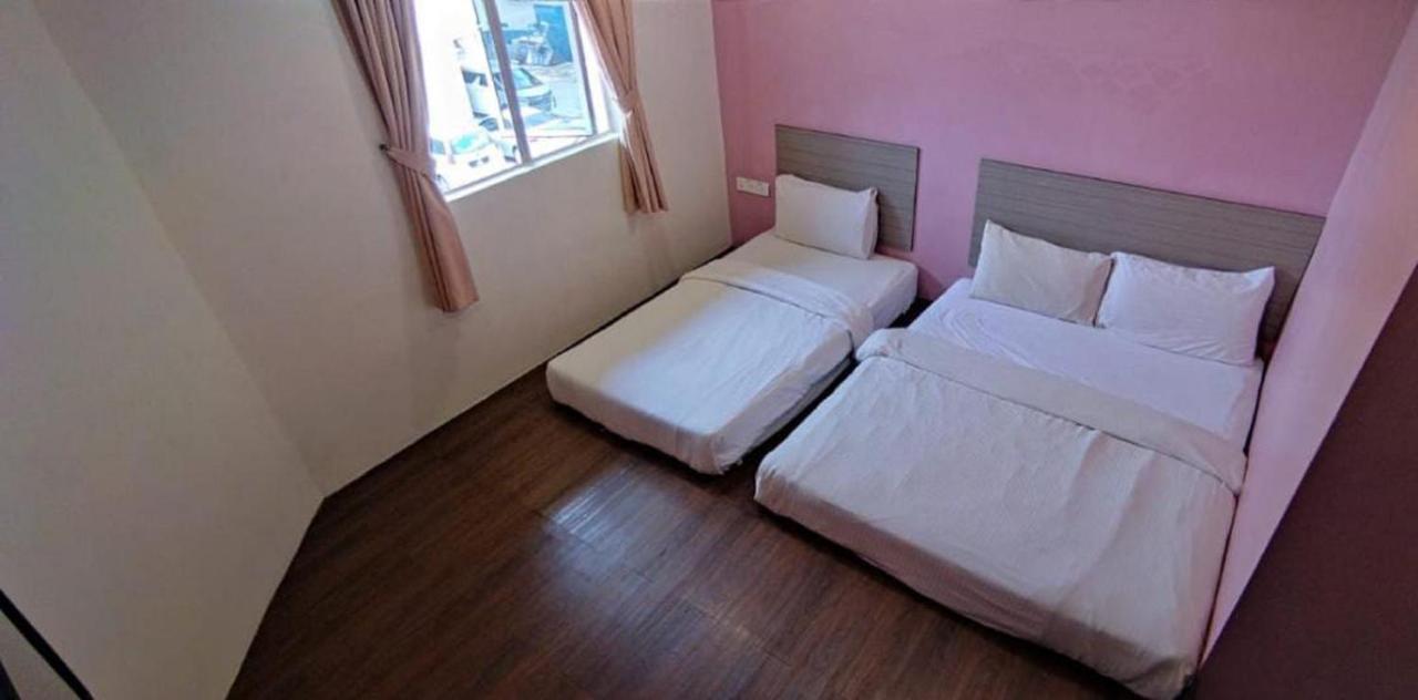 Dream House Hotel Skudai Kültér fotó